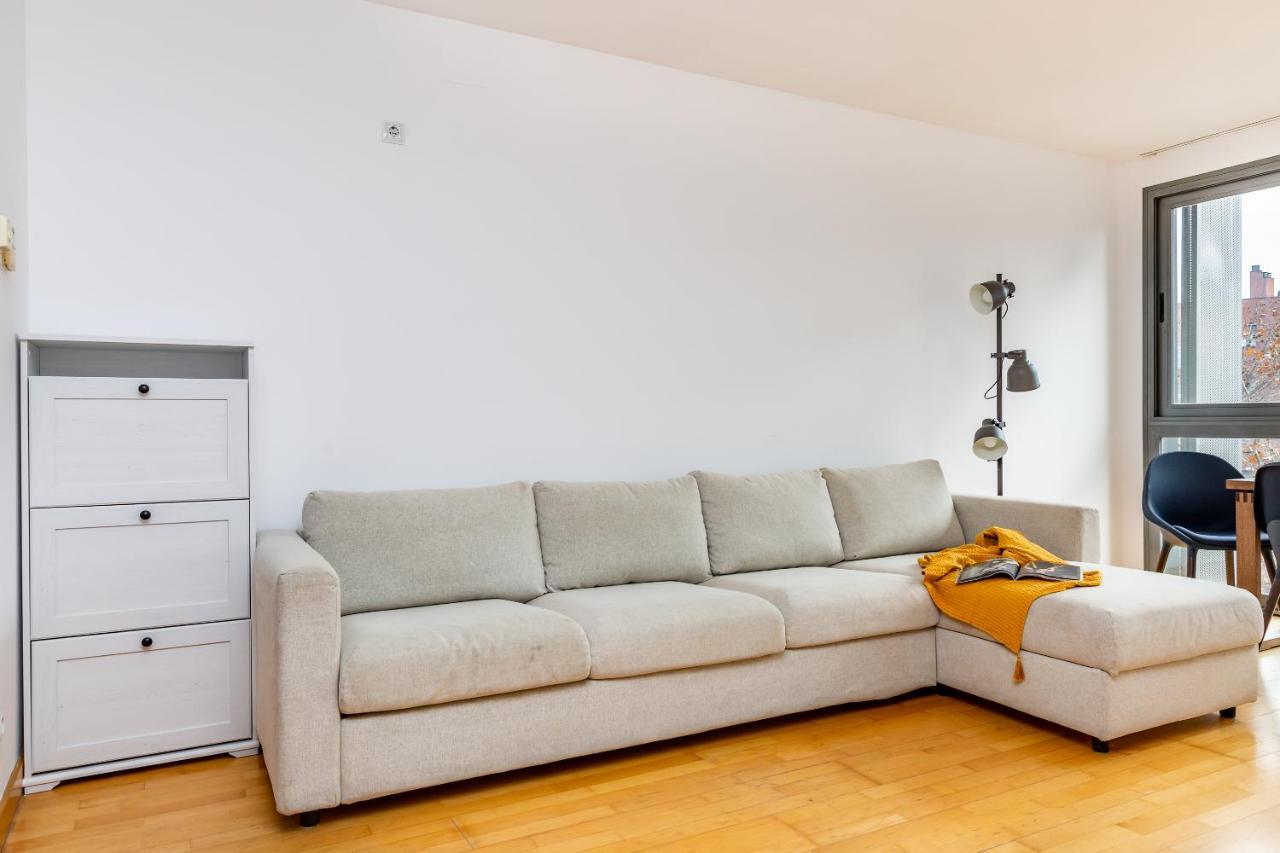 2Br - 2Bh Apartment Close To The Beach บาร์เซโลนา ภายนอก รูปภาพ